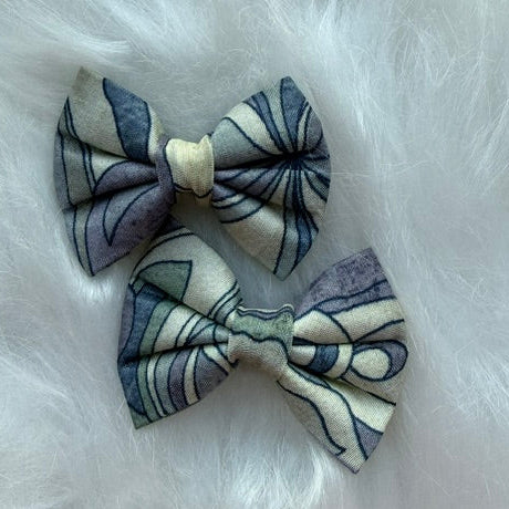 Plain printed bows